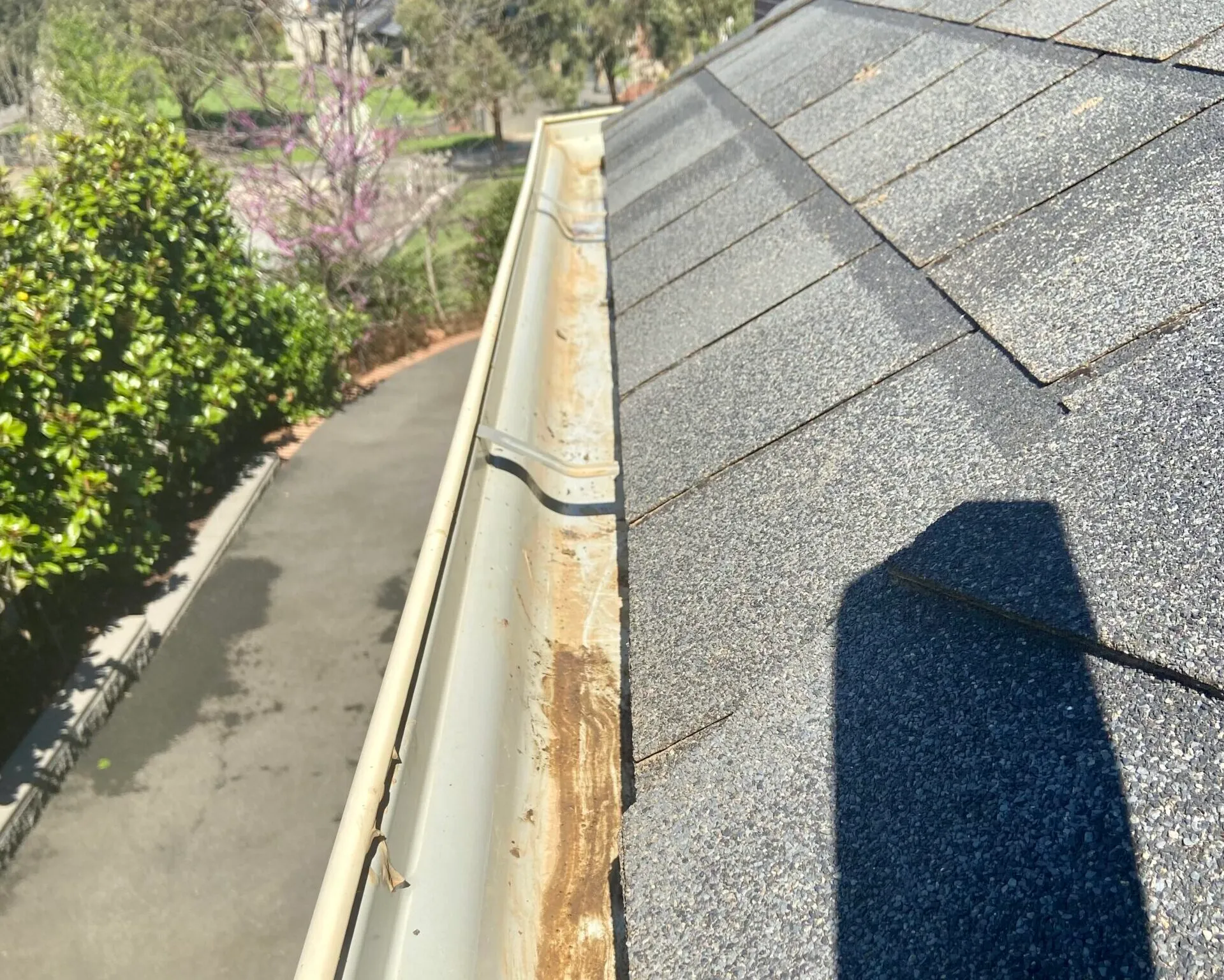 gutter cleaning melbourne